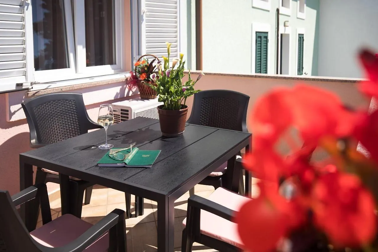 Apartment Oleander Punat